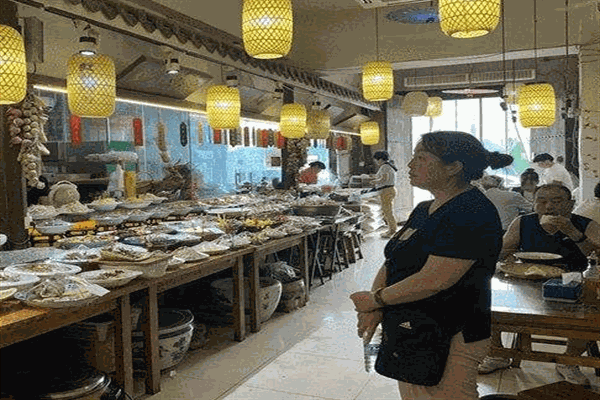 阜新够辣餐饮管理有限公司